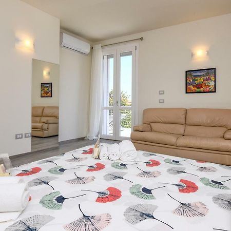 Villa Casa Linda à Ronchi  Extérieur photo